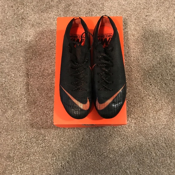 Nike Vapor Elite 360 Men soccer cleats